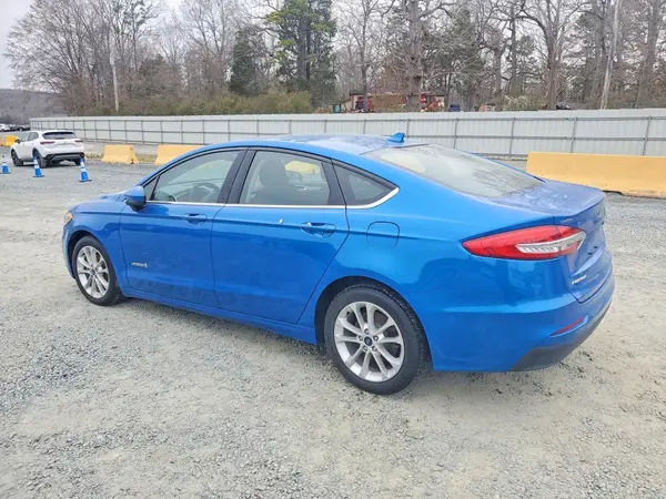 3FA6P0LU1KR109788 2019 FORD FUSION - Image 2