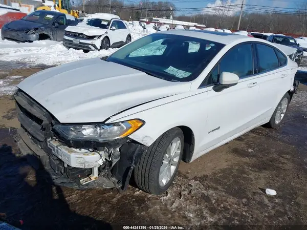 3FA6P0LU1KR110990 2019 FORD FUSION - Image 2