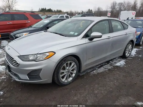 3FA6P0LU1KR111220 2019 FORD FUSION - Image 2