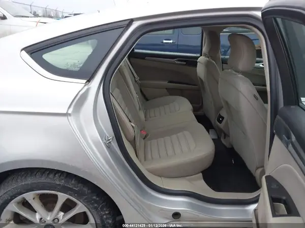 3FA6P0LU1KR111220 2019 FORD FUSION - Image 8