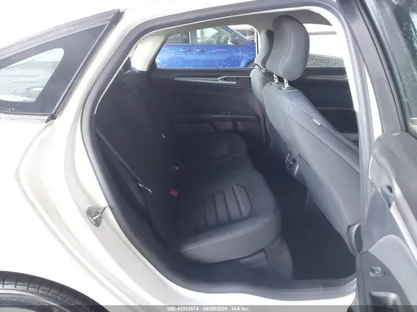 3FA6P0LU1KR115736 2019 FORD FUSION - Image 8