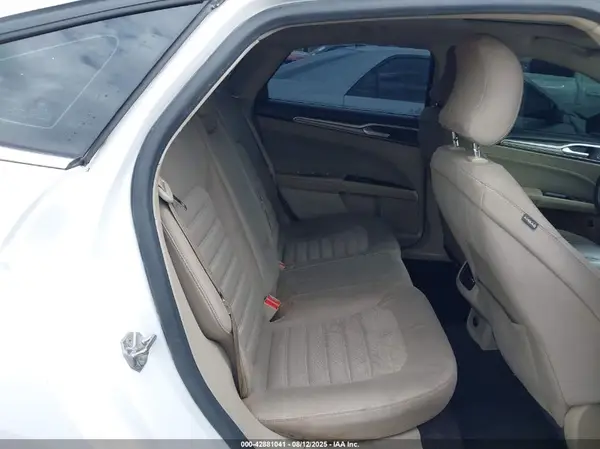 3FA6P0LU1KR119916 2019 FORD FUSION - Image 8
