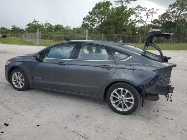3FA6P0LU1KR121424 2019 FORD FUSION - Image 2