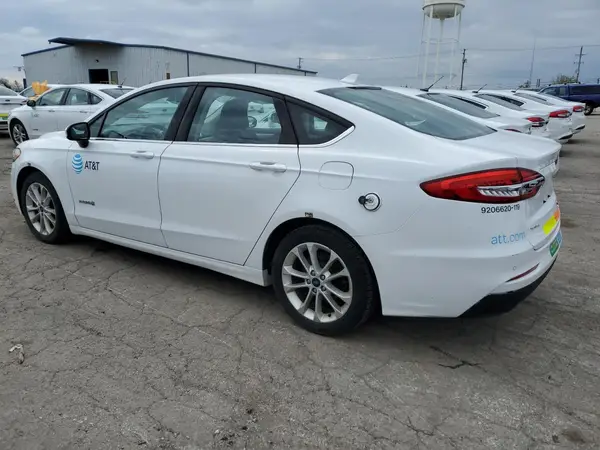 3FA6P0LU1KR124775 2019 FORD FUSION - Image 2