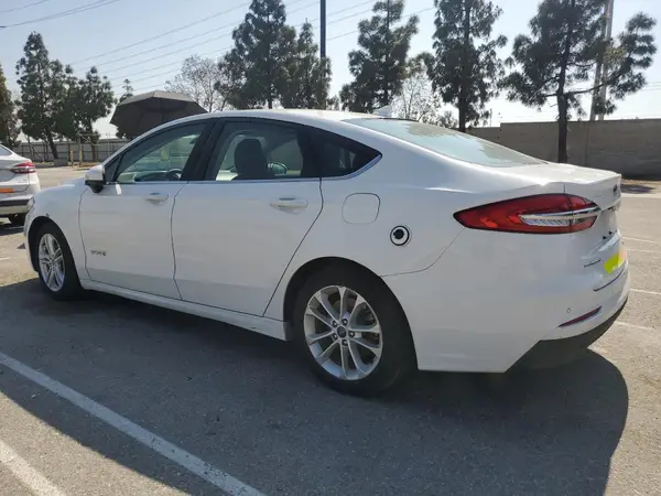 3FA6P0LU1KR124856 2019 FORD FUSION - Image 2