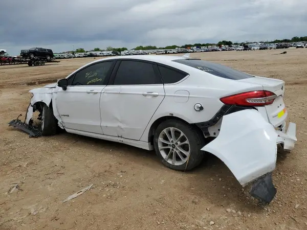 3FA6P0LU1KR124890 2019 FORD FUSION - Image 2