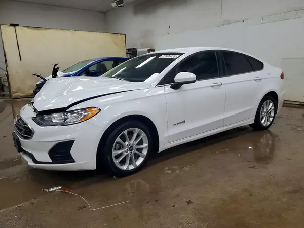3FA6P0LU1KR137753 2019 FORD FUSION - Image 1