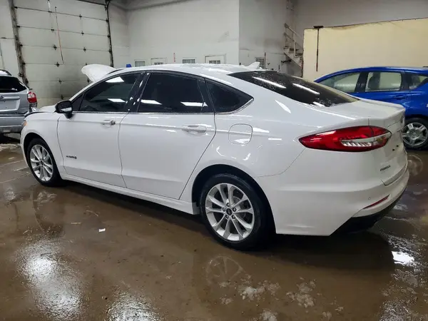 3FA6P0LU1KR137753 2019 FORD FUSION - Image 2