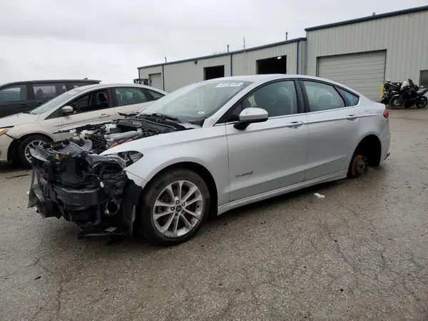 3FA6P0LU1KR138241 2019 FORD FUSION - Image 1
