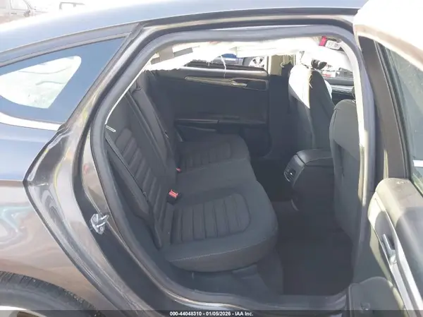3FA6P0LU1KR140944 2019 FORD FUSION - Image 8