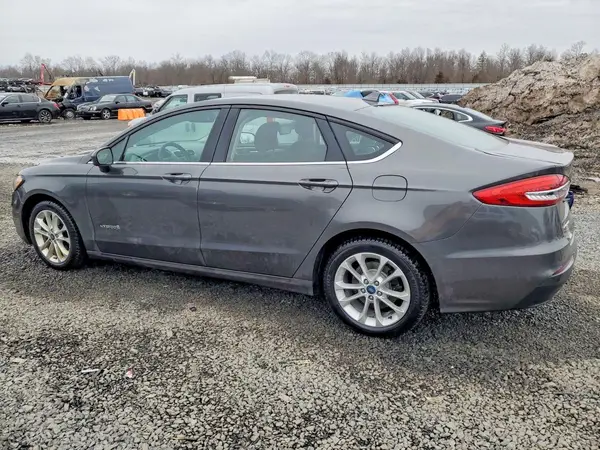 3FA6P0LU1KR146226 2019 FORD FUSION - Image 2