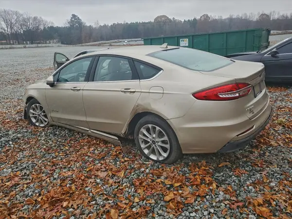 3FA6P0LU1KR154875 2019 FORD FUSION - Image 2