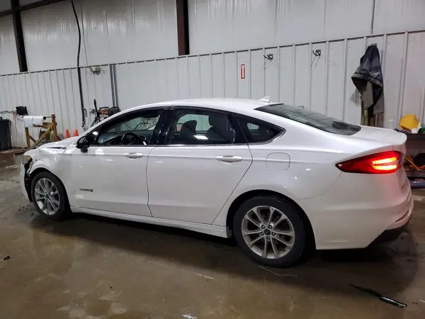 3FA6P0LU1KR158201 2019 FORD FUSION - Image 2