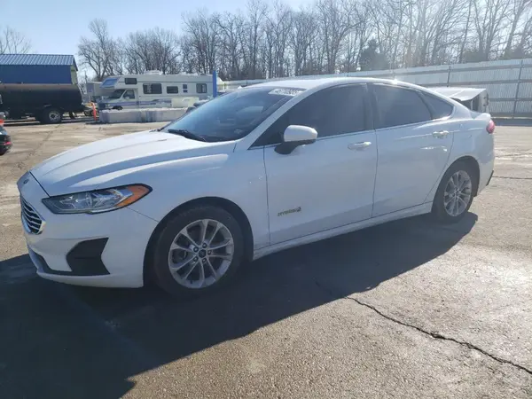 3FA6P0LU1KR182594 2019 FORD FUSION - Image 1
