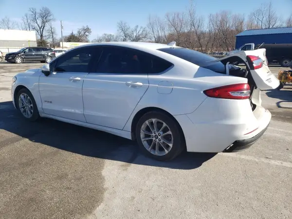3FA6P0LU1KR182594 2019 FORD FUSION - Image 2