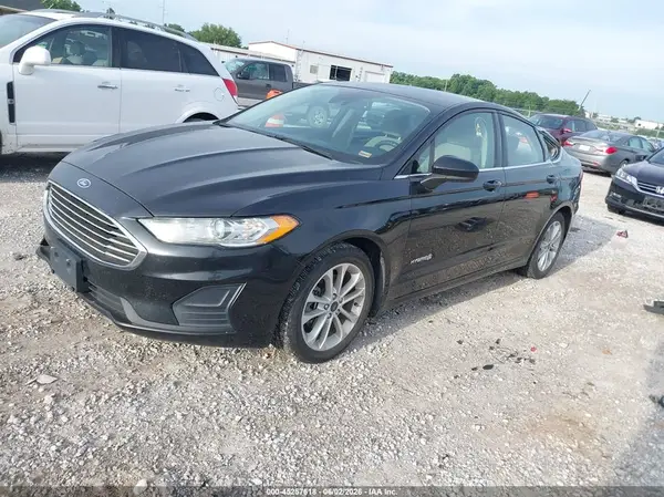 3FA6P0LU1KR183955 2019 FORD FUSION - Image 2