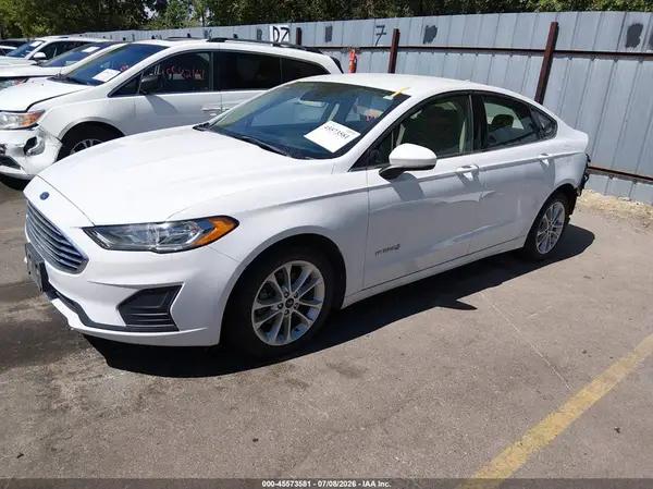 3FA6P0LU1KR184023 2019 FORD FUSION - Image 2