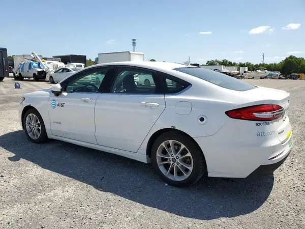 3FA6P0LU1KR184054 2019 FORD FUSION - Image 2