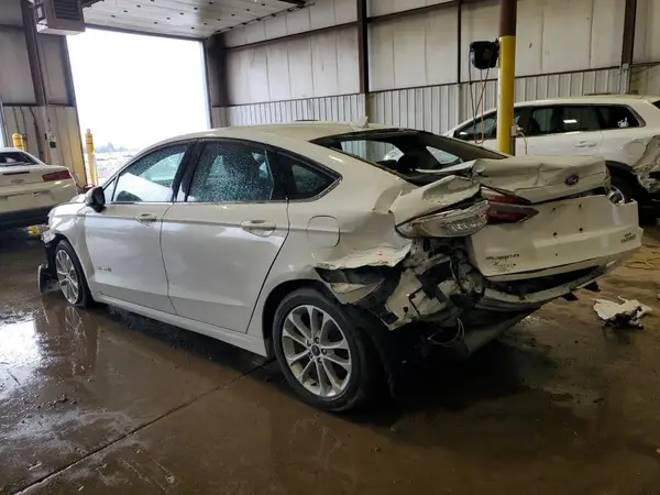 3FA6P0LU1KR192588 2019 FORD FUSION - Image 2