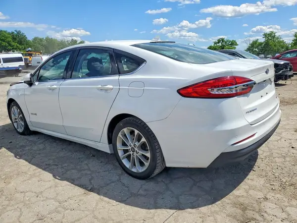 3FA6P0LU1KR199816 2019 FORD FUSION - Image 2