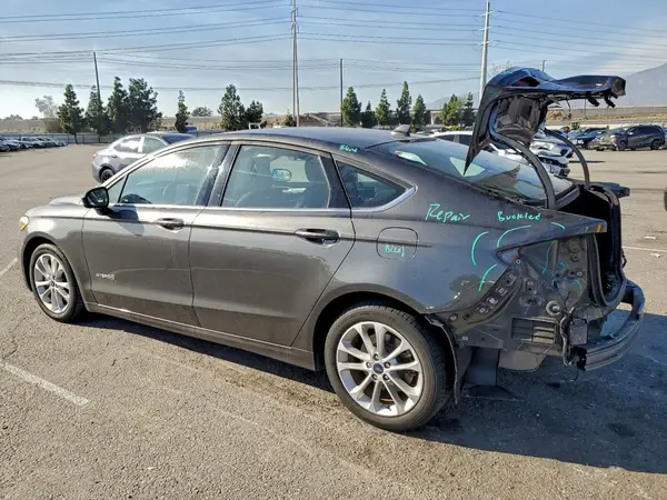 3FA6P0LU1KR200575 2019 FORD FUSION - Image 2