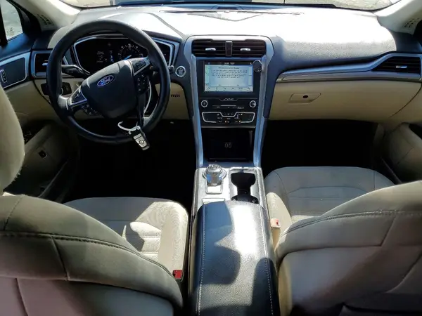 3FA6P0LU1KR205274 2019 FORD FUSION - Image 8