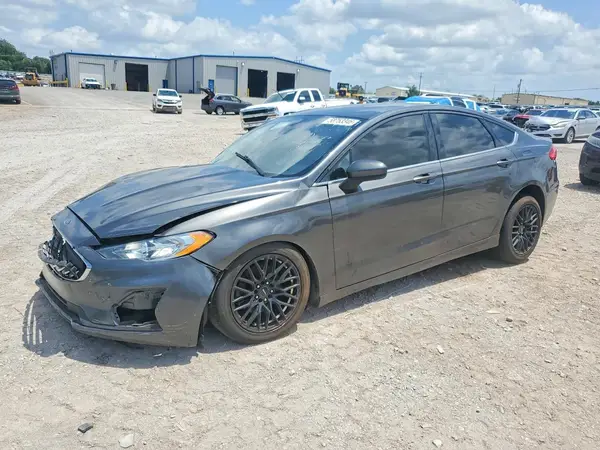 3FA6P0LU1KR205579 2019 FORD FUSION - Image 1