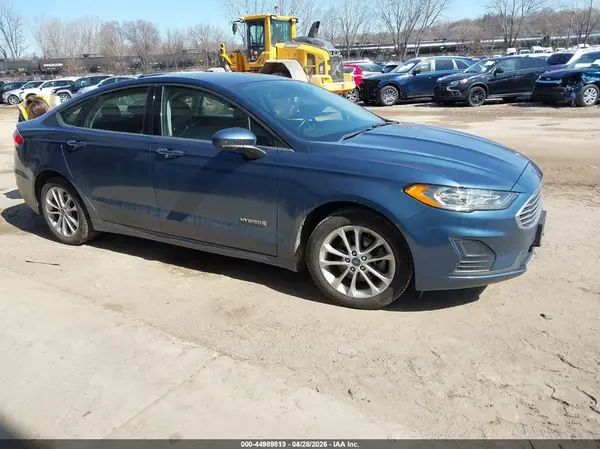 3FA6P0LU1KR211169 2019 FORD FUSION - Image 1