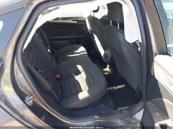 3FA6P0LU1KR217747 2019 FORD FUSION - Image 8