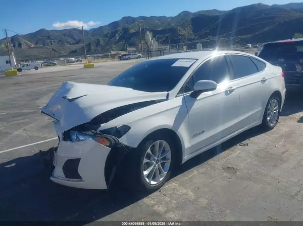 3FA6P0LU1KR220468 2019 FORD FUSION - Image 2