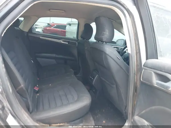 3FA6P0LU1KR221717 2019 FORD FUSION - Image 8