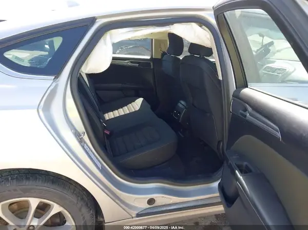3FA6P0LU1KR222141 2019 FORD FUSION - Image 8