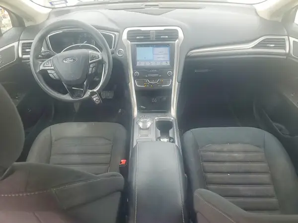 3FA6P0LU1KR225010 2019 FORD FUSION - Image 8