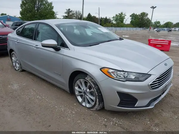 3FA6P0LU1KR234449 2019 FORD FUSION - Image 1