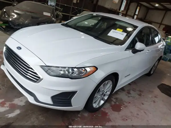 3FA6P0LU1KR240431 2019 FORD FUSION - Image 2
