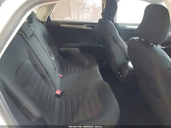 3FA6P0LU1KR240431 2019 FORD FUSION - Image 8