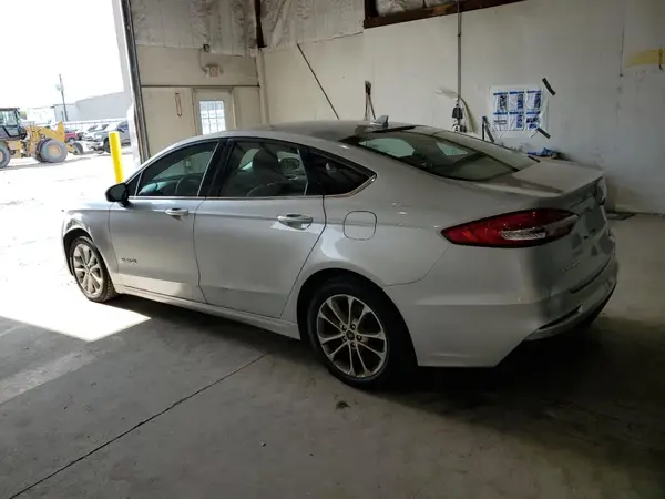 3FA6P0LU1KR241448 2019 FORD FUSION - Image 2