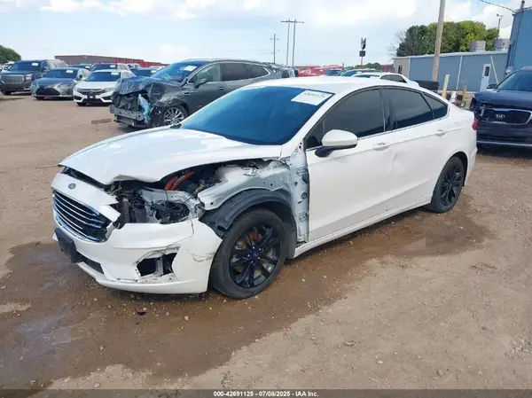 3FA6P0LU1KR242986 2019 FORD FUSION - Image 2