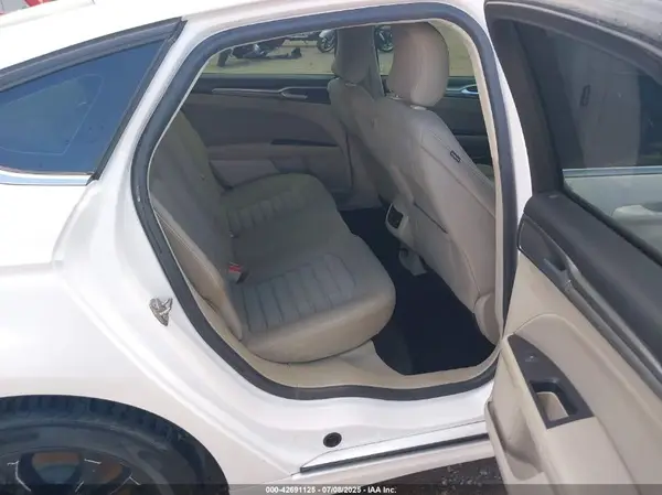 3FA6P0LU1KR242986 2019 FORD FUSION - Image 8