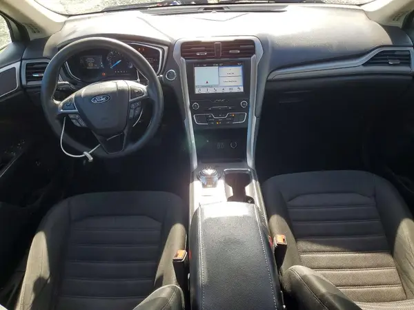 3FA6P0LU1KR261702 2019 FORD FUSION - Image 8