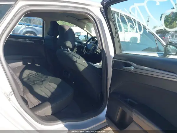 3FA6P0LU1KR261859 2019 FORD FUSION - Image 8