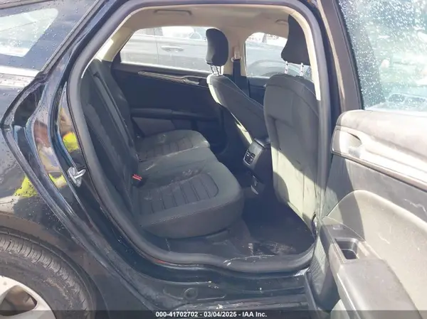 3FA6P0LU1KR262008 2019 FORD FUSION - Image 8