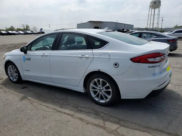 3FA6P0LU1KR263952 2019 FORD FUSION - Image 2