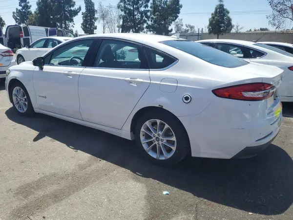 3FA6P0LU1KR263983 2019 FORD FUSION - Image 2