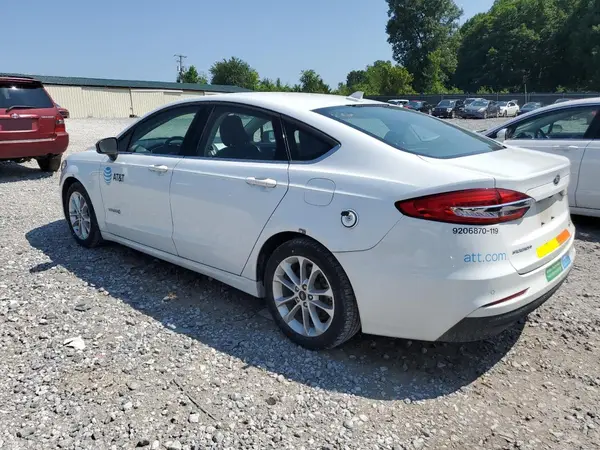 3FA6P0LU1KR263997 2019 FORD FUSION - Image 2