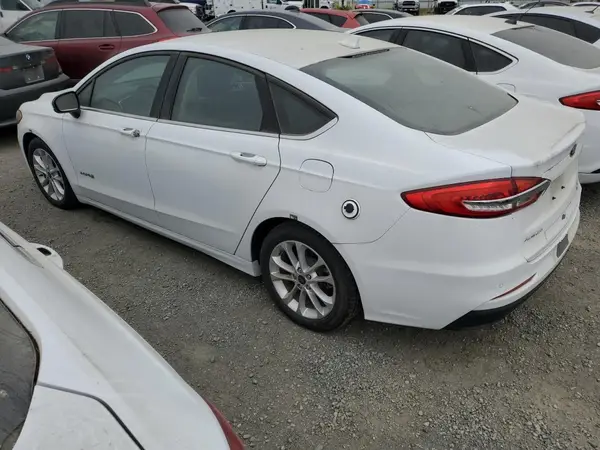 3FA6P0LU1KR265541 2019 FORD FUSION - Image 2