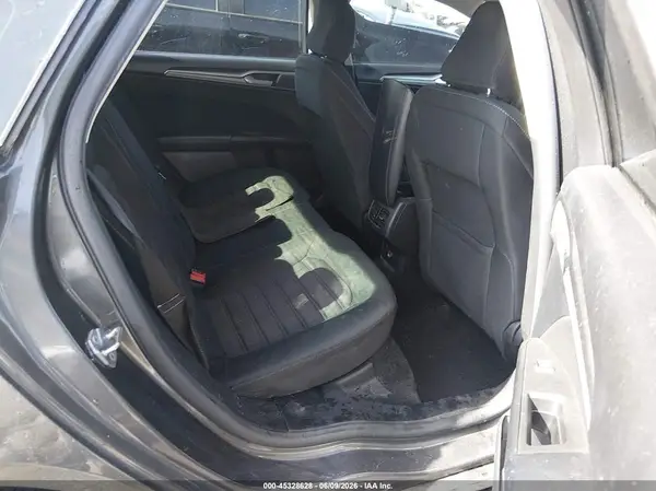 3FA6P0LU1LR112952 2020 FORD FUSION - Image 8