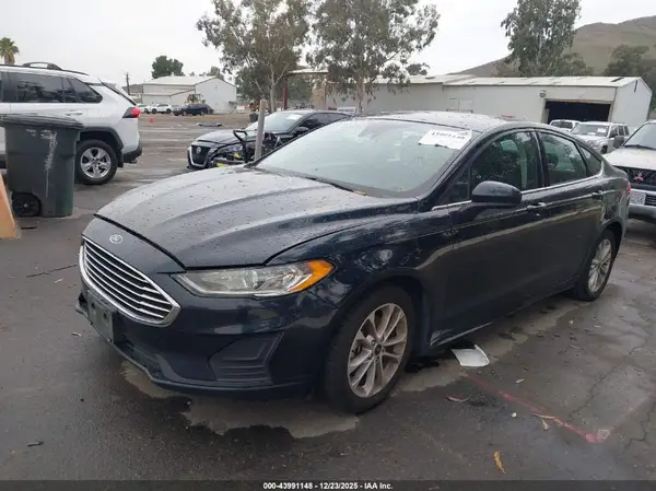 3FA6P0LU1LR113843 2020 FORD FUSION - Image 2