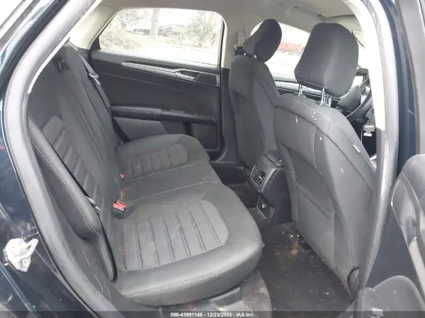 3FA6P0LU1LR113843 2020 FORD FUSION - Image 8