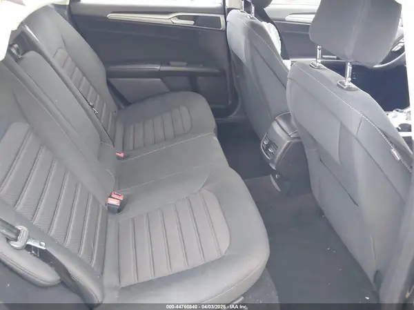 3FA6P0LU1LR158975 2020 FORD FUSION - Image 8